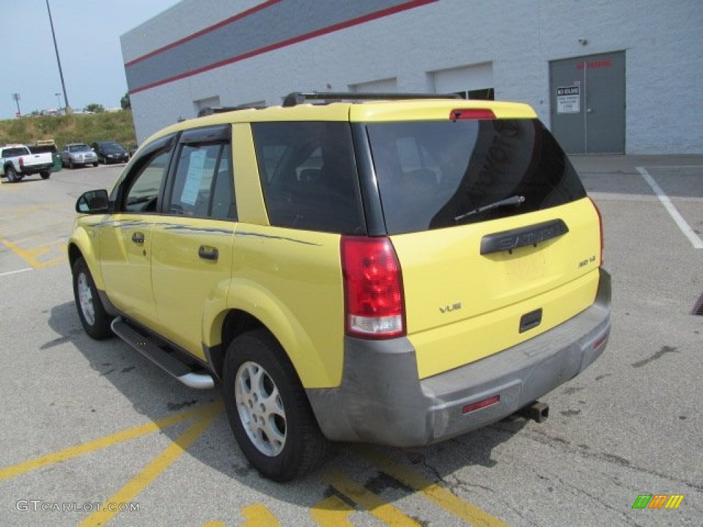 2003 VUE V6 AWD - Light Yellow / Gray photo #4
