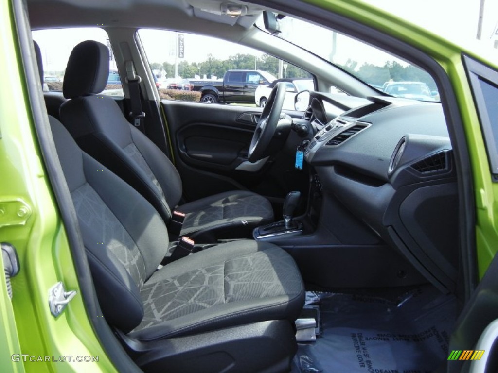 2011 Fiesta SE Hatchback - Lime Squeeze Metallic / Charcoal Black/Blue Cloth photo #17