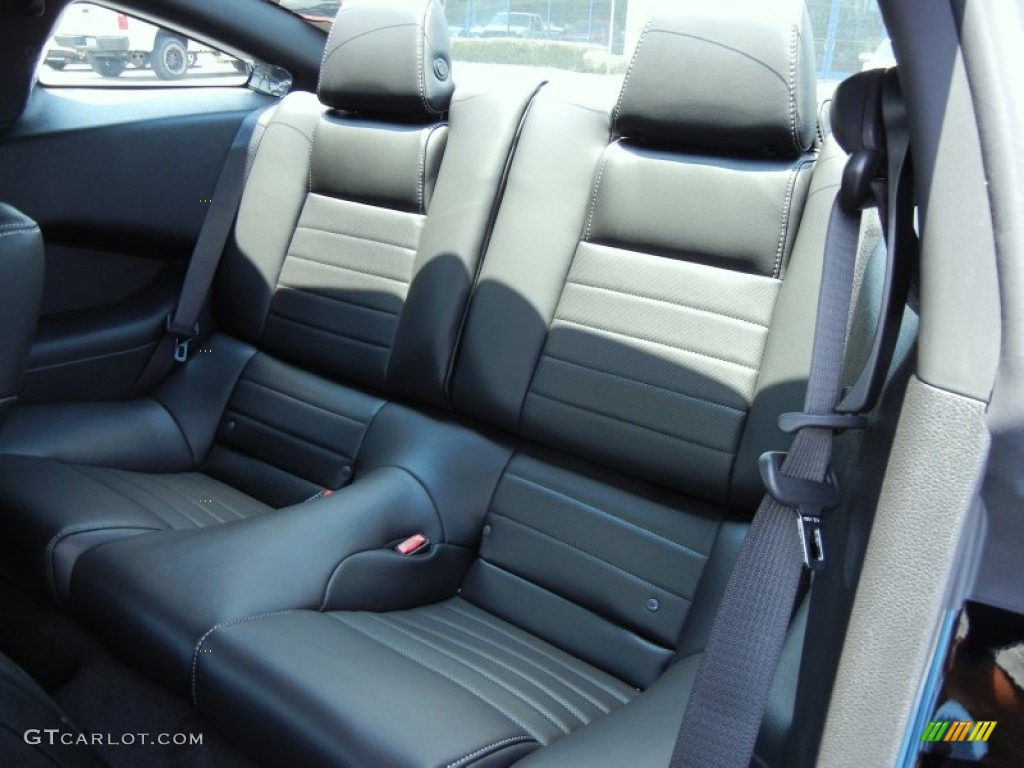 Charcoal Black Interior 2013 Ford Mustang GT Premium Coupe Photo #67588231