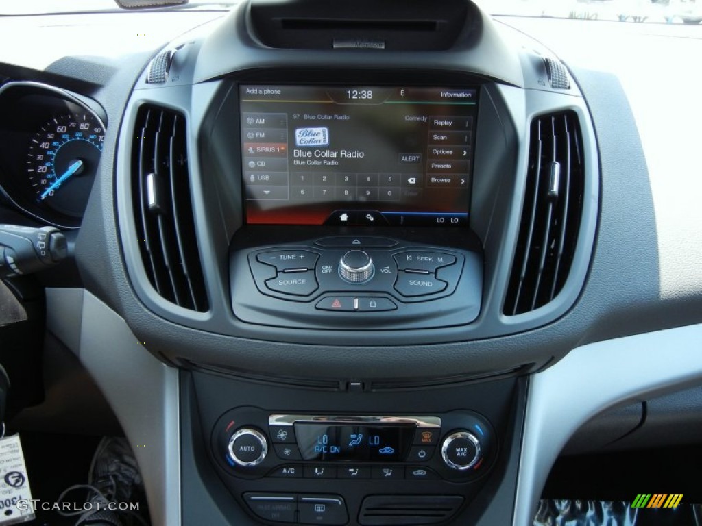 2013 Ford Escape SE 1.6L EcoBoost Controls Photo #67588330