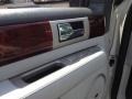 2006 Cashmere Tri-Coat Lincoln Navigator Luxury 4x4  photo #20