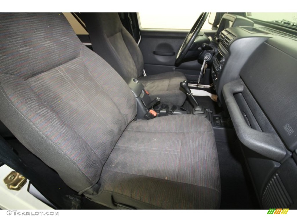 2004 Wrangler Rubicon 4x4 - Stone White / Dark Slate Gray photo #30