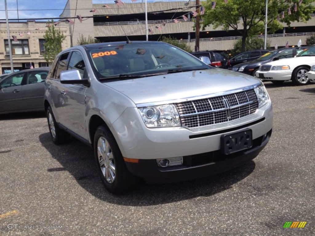 2009 MKX AWD - Brilliant Silver Metallic / Medium Light Stone photo #4