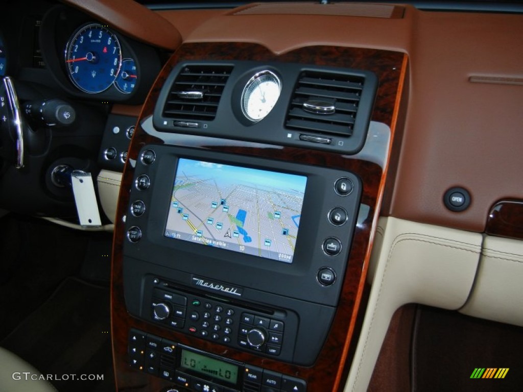 2011 Maserati Quattroporte S Controls Photo #67599075