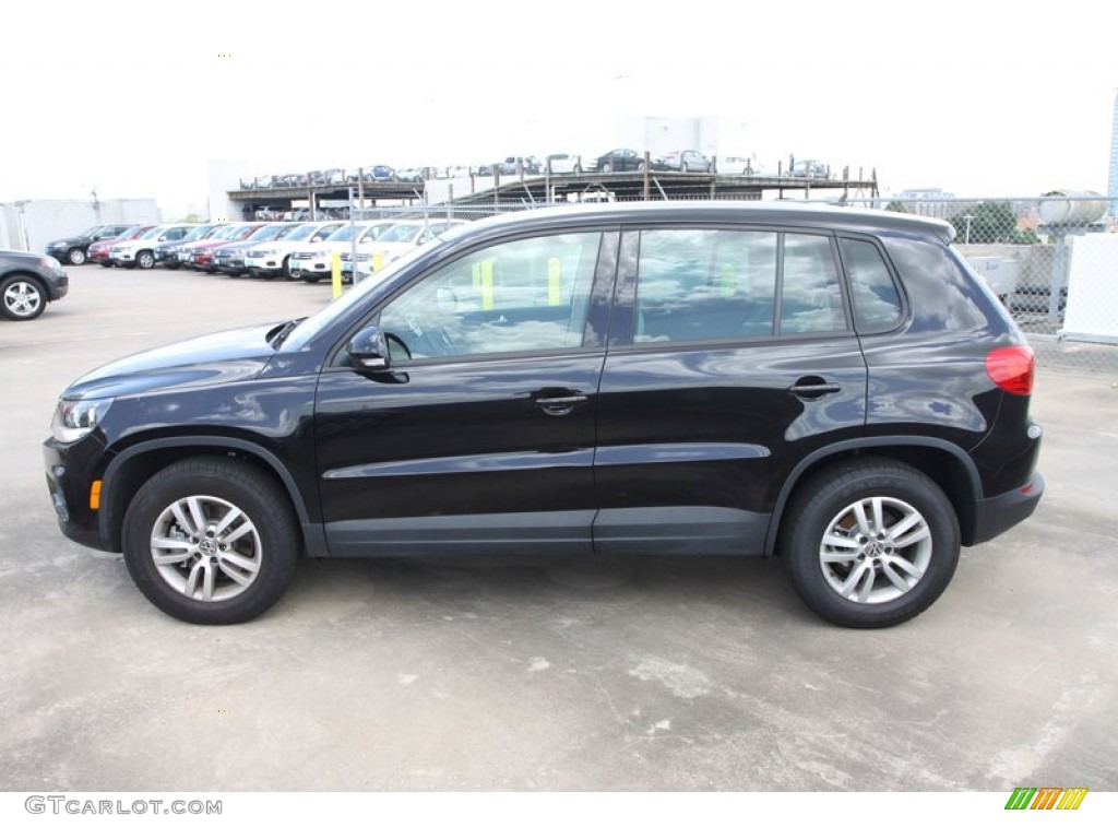 2012 Tiguan LE - Deep Black Metallic / Beige photo #4