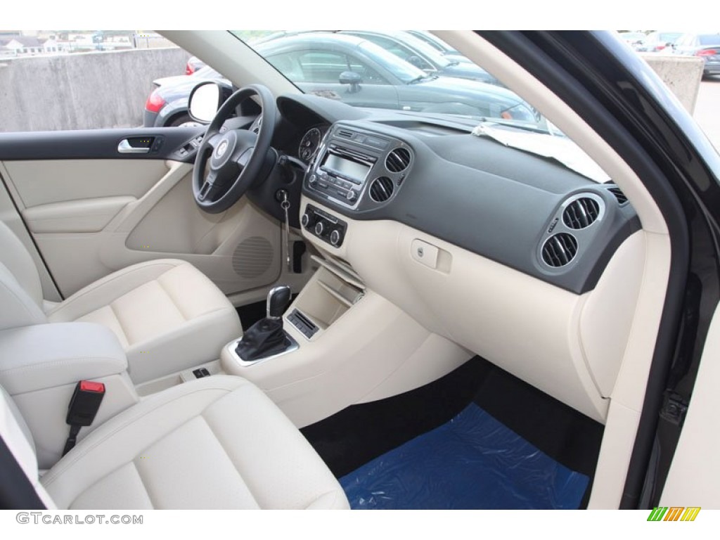 2012 Tiguan LE - Deep Black Metallic / Beige photo #22