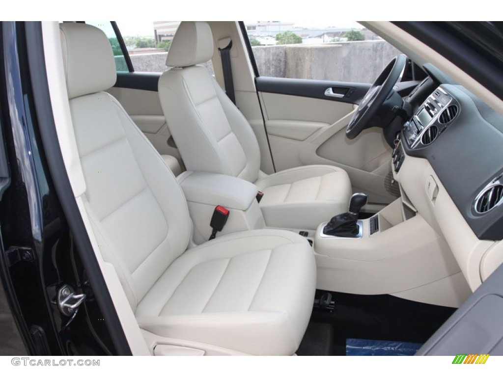 2012 Tiguan LE - Deep Black Metallic / Beige photo #24