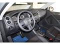 Reflex Silver Metallic - Tiguan LE Photo No. 10