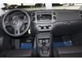 Reflex Silver Metallic - Tiguan LE Photo No. 14