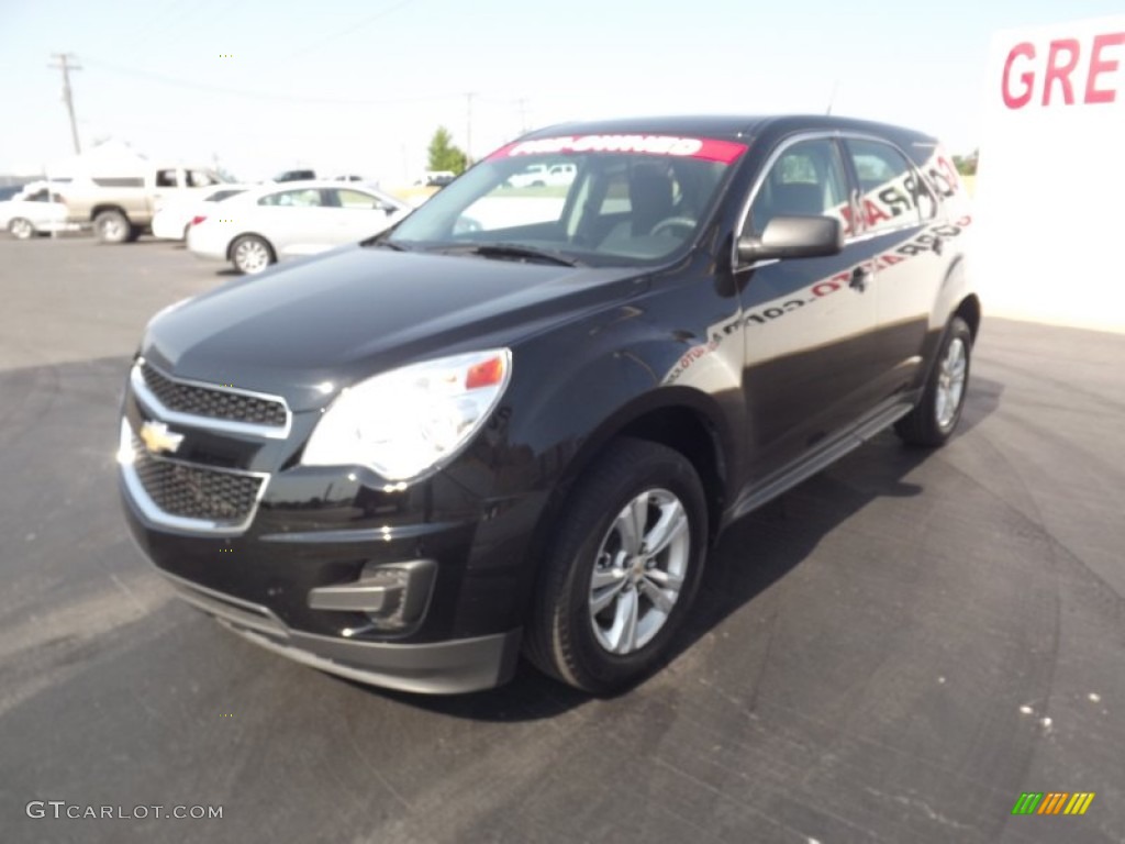 2010 Equinox LS - Black / Jet Black/Light Titanium photo #3