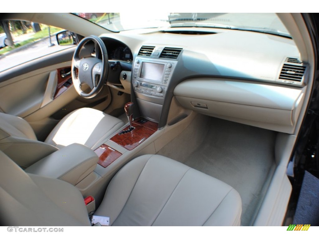 2010 Camry Hybrid - Black / Bisque photo #9