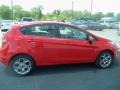 Race Red - Fiesta SES Hatchback Photo No. 6