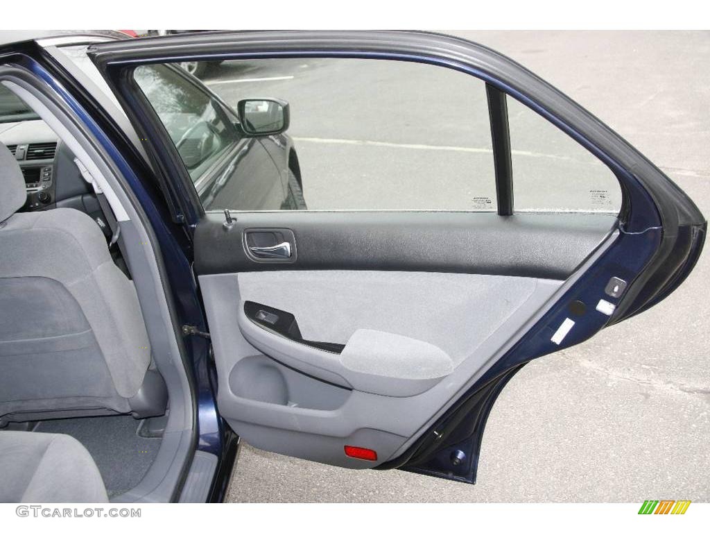 2006 Accord SE Sedan - Royal Blue Pearl / Gray photo #14