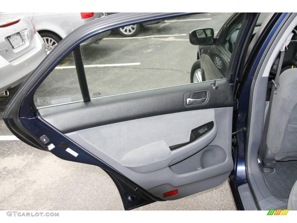 2006 Accord SE Sedan - Royal Blue Pearl / Gray photo #15