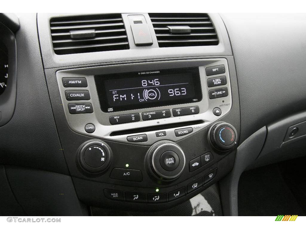 2006 Accord SE Sedan - Royal Blue Pearl / Gray photo #23