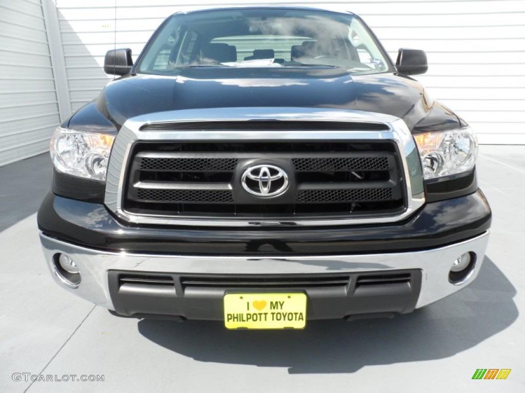 2011 Tundra SR5 CrewMax - Black / Graphite Gray photo #7