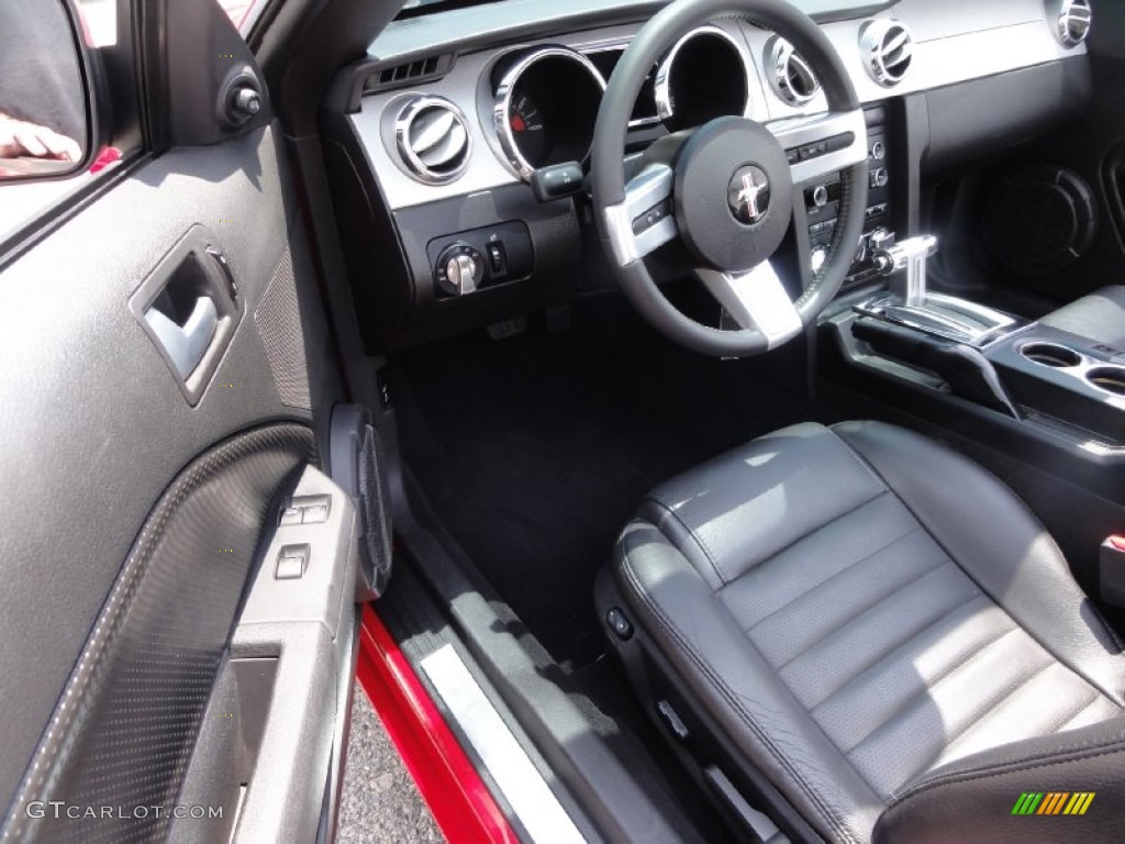 2009 Mustang GT Premium Convertible - Torch Red / Dark Charcoal photo #14