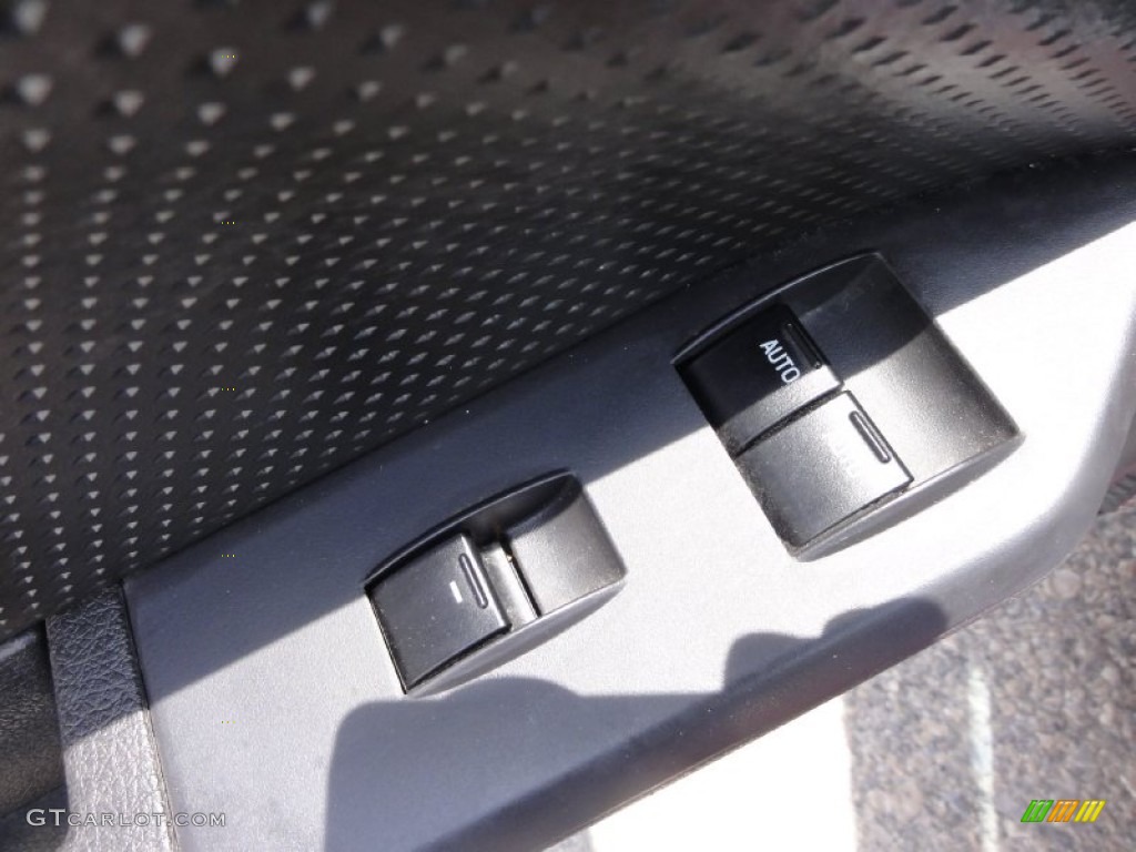 2009 Mustang GT Premium Convertible - Torch Red / Dark Charcoal photo #16