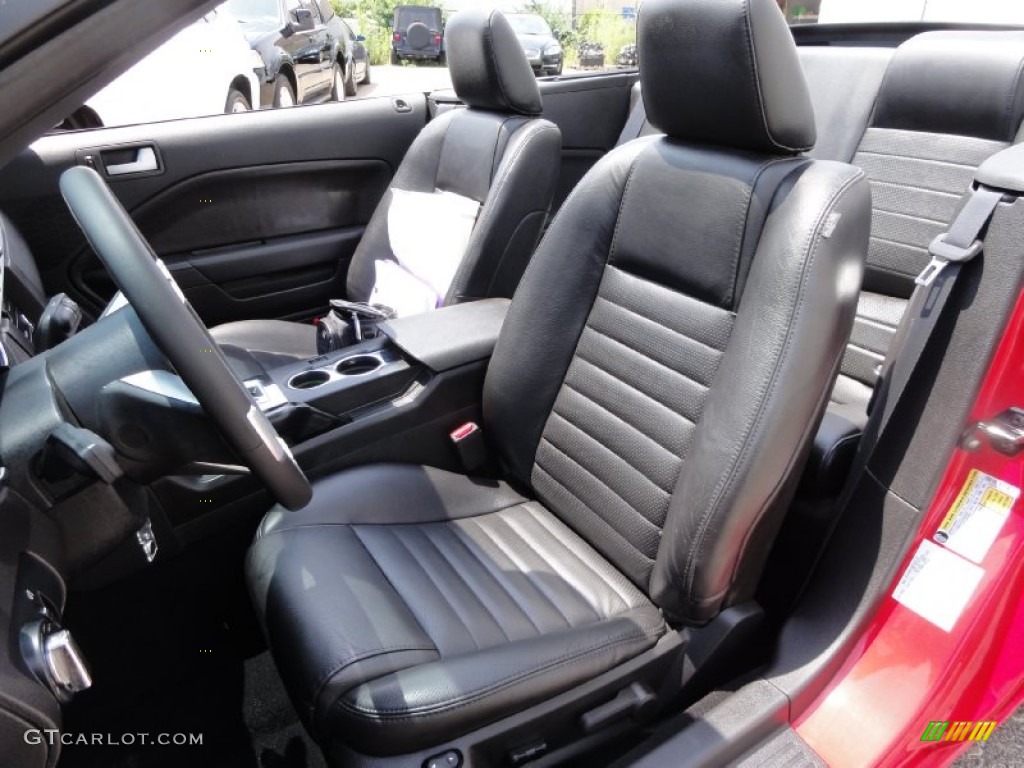 Dark Charcoal Interior 2009 Ford Mustang GT Premium Convertible Photo #67619482