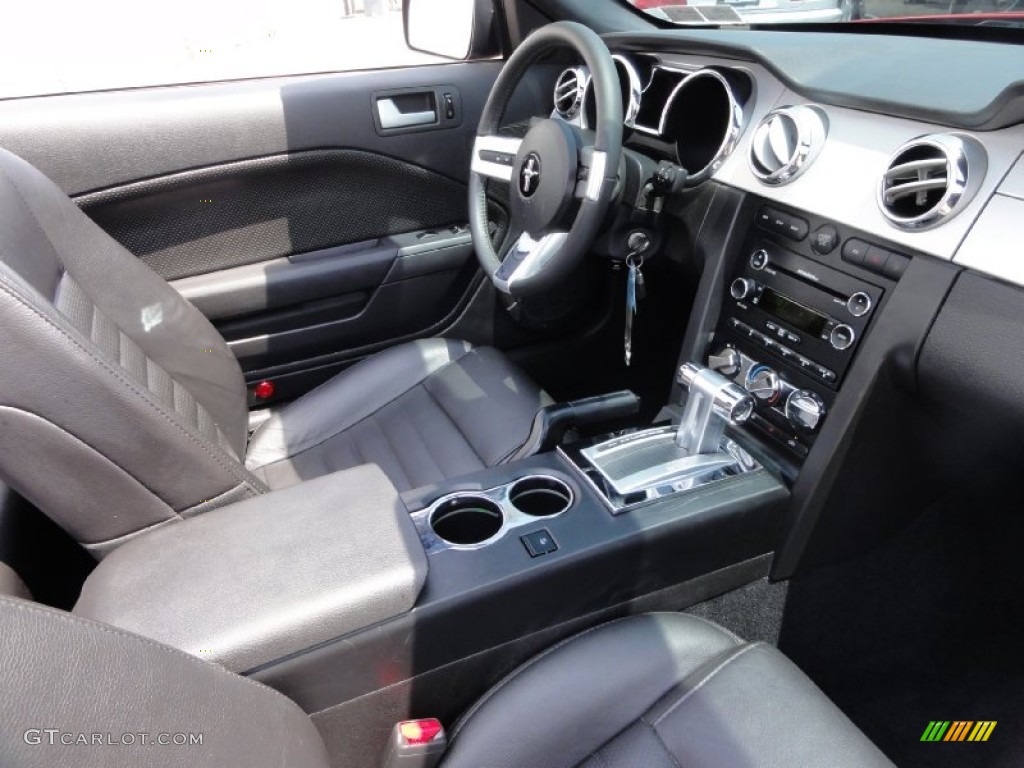 2009 Mustang GT Premium Convertible - Torch Red / Dark Charcoal photo #20