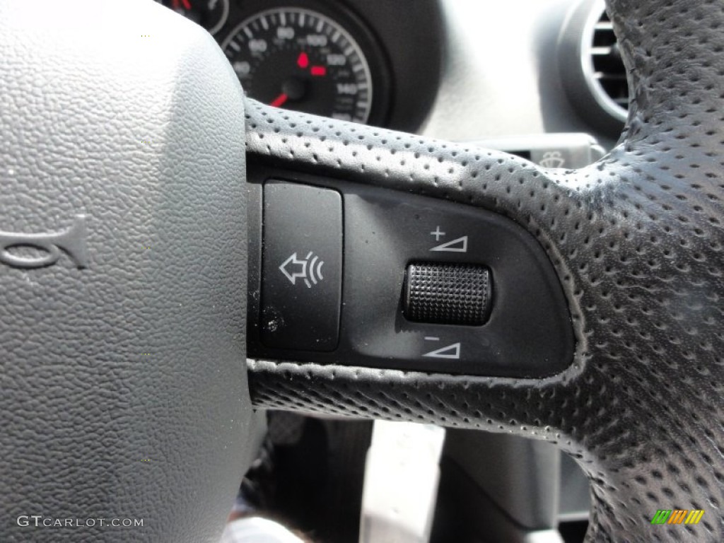 2007 Audi A3 2.0T Controls Photo #67620222
