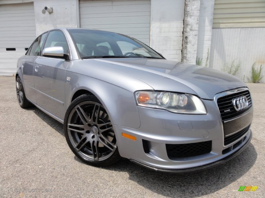 Avus Silver Pearl Effect 2006 Audi S4 4.2 quattro Sedan Exterior Photo #67621578