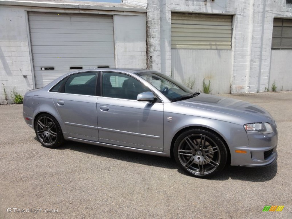 Avus Silver Pearl Effect 2006 Audi S4 4.2 quattro Sedan Exterior Photo #67621632