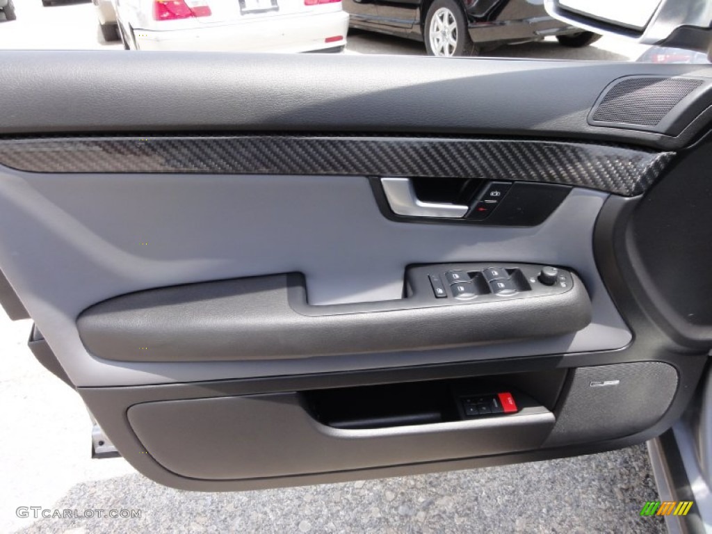2006 Audi S4 4.2 quattro Sedan Black/Silver Door Panel Photo #67621722