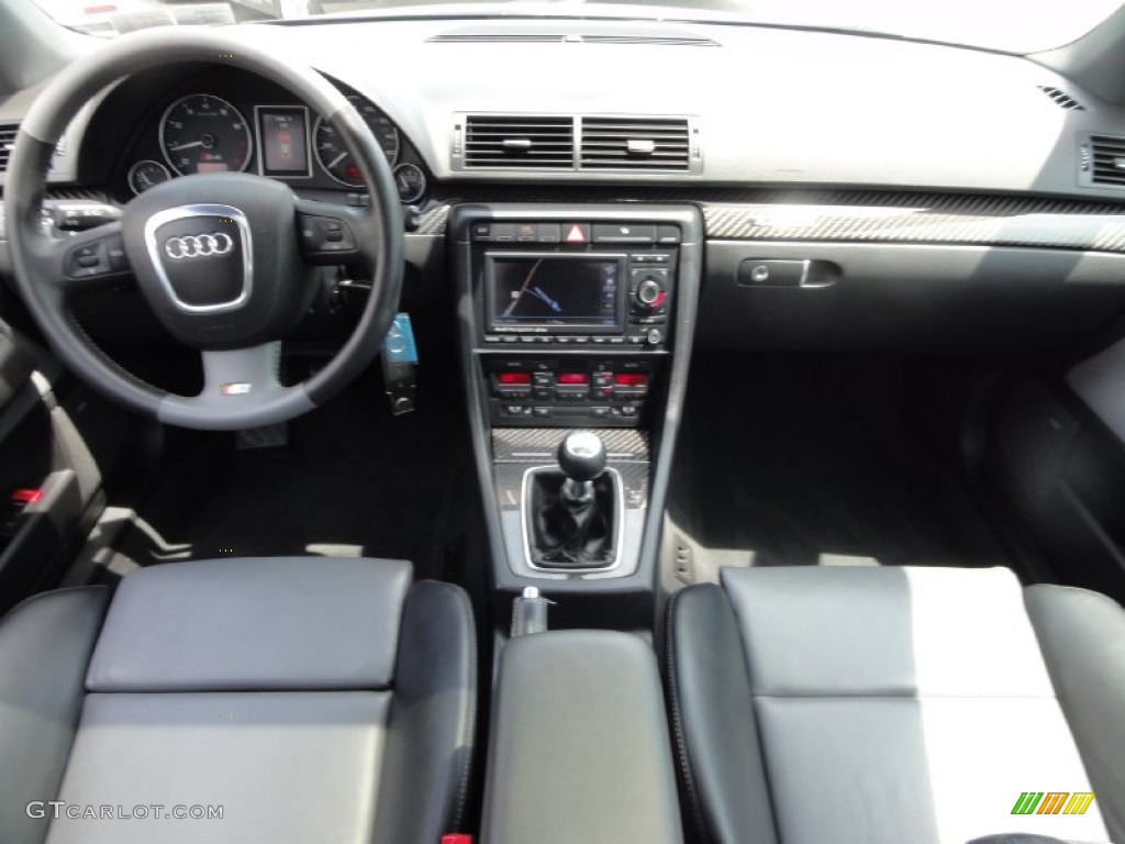 2006 Audi S4 4.2 quattro Sedan Black/Silver Dashboard Photo #67621854