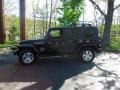 Black - Wrangler Unlimited Sahara 4x4 Photo No. 4