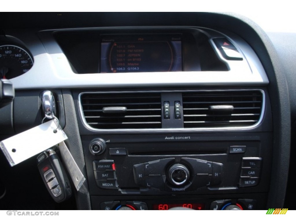 2010 A4 2.0T quattro Sedan - Ice Silver Metallic / Black photo #13