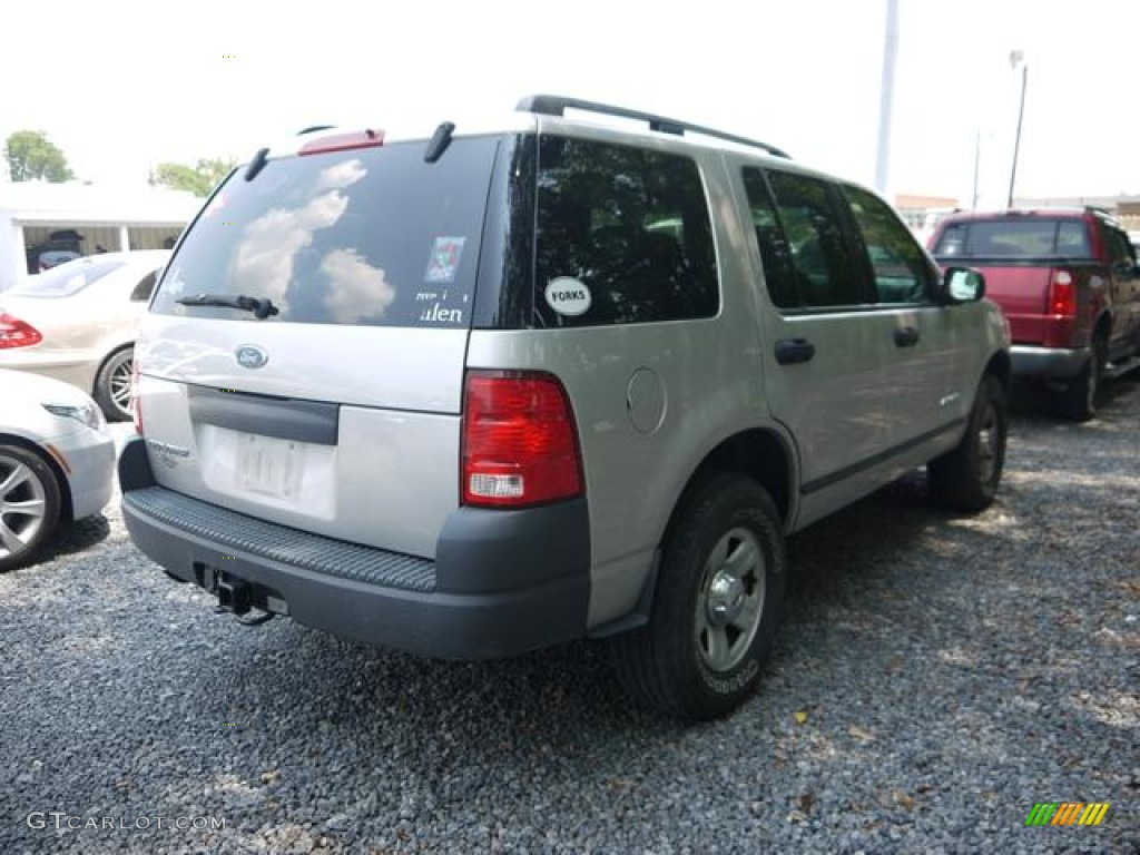 2004 Explorer XLS 4x4 - Silver Birch Metallic / Medium Parchment photo #5