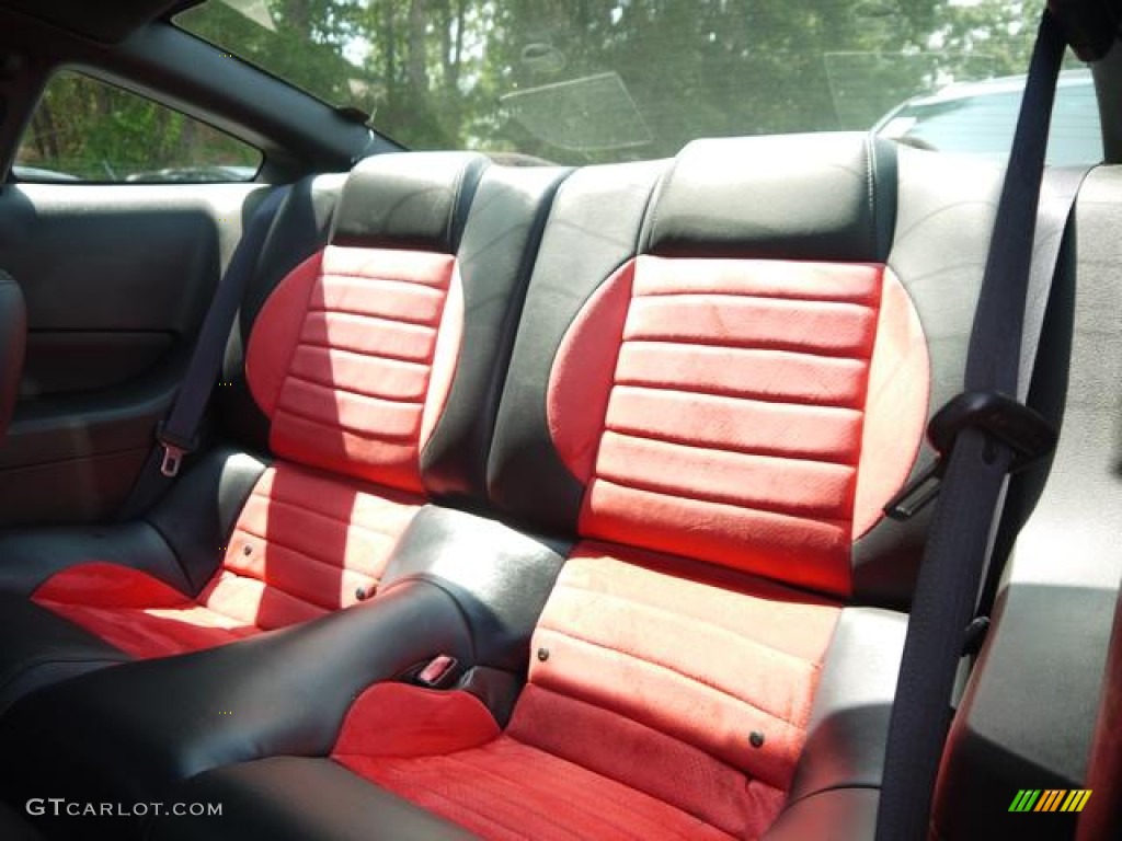 2005 Mustang V6 Deluxe Coupe - Torch Red / Dark Charcoal photo #8