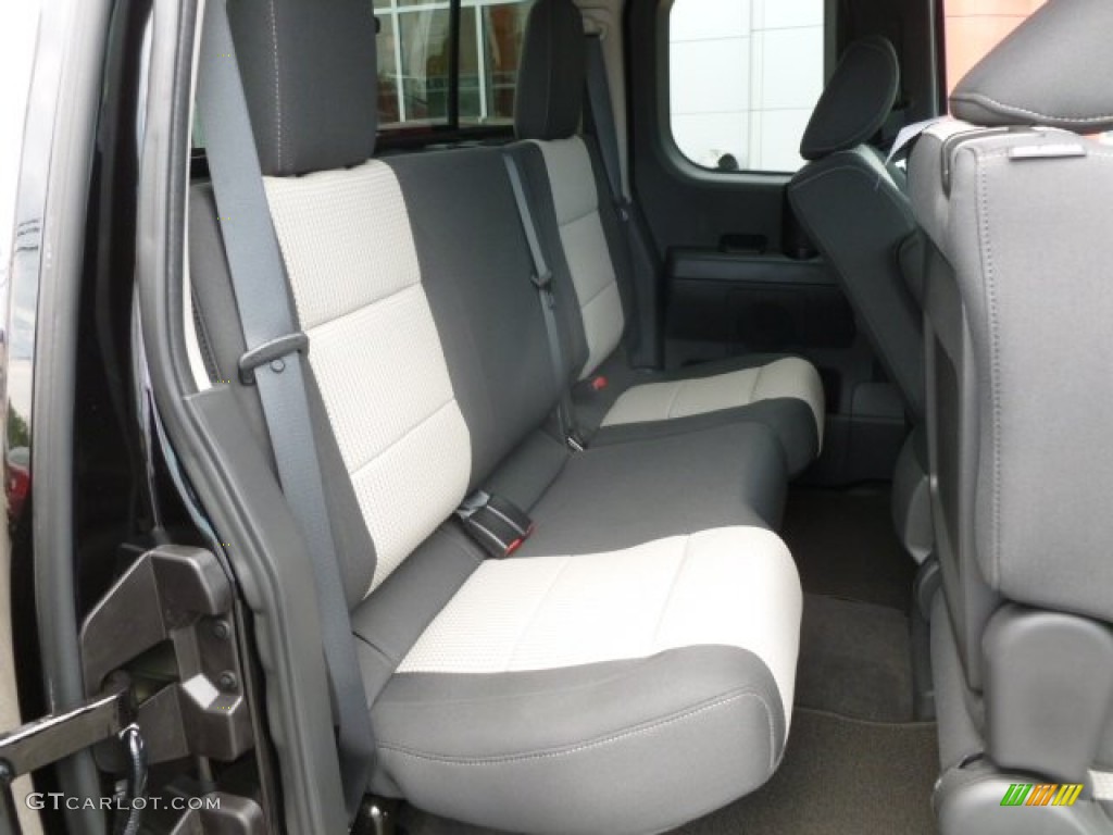 Sport Apperance Gray/Charcoal Interior 2012 Nissan Titan SV King Cab 4x4 Photo #67632609