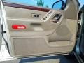 Taupe Door Panel Photo for 2003 Jeep Grand Cherokee #67634085