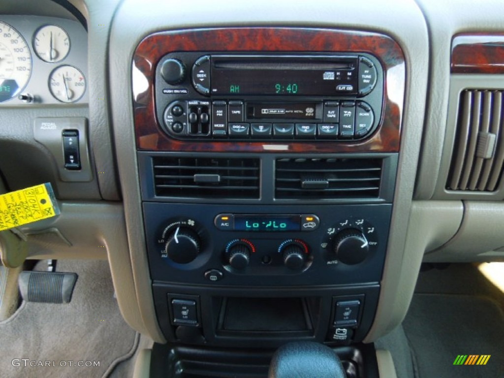 2003 Jeep Grand Cherokee Limited Controls Photos