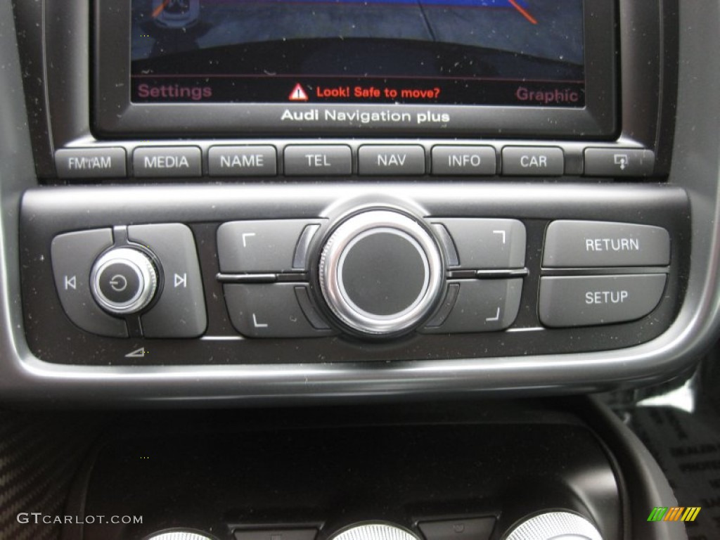 2010 Audi R8 5.2 FSI quattro Controls Photo #67636209