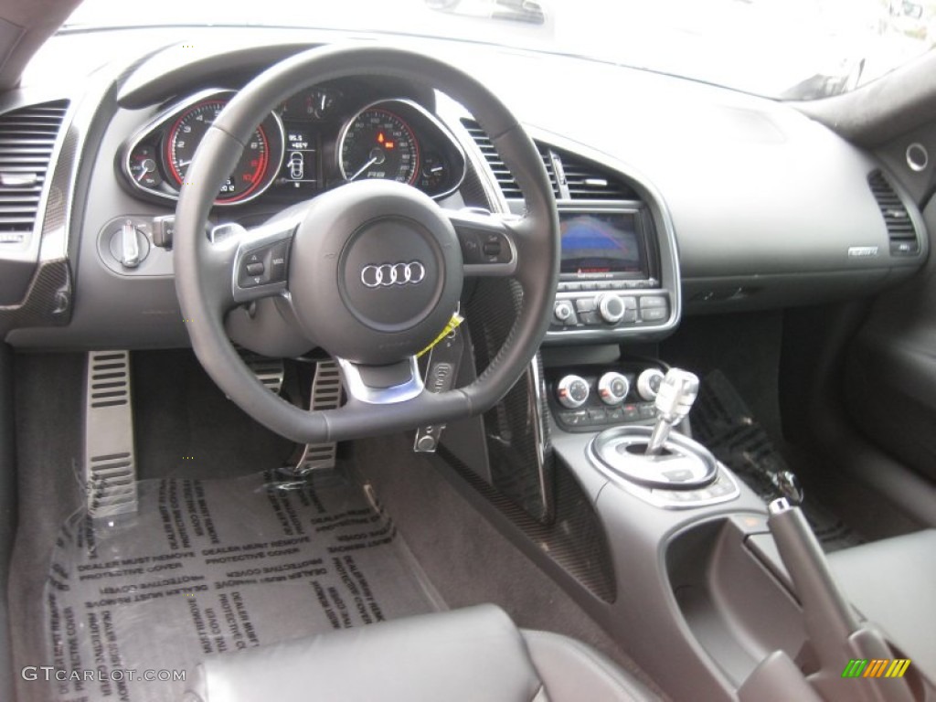 2010 Audi R8 5.2 FSI quattro Fine Nappa Black Leather Dashboard Photo #67636260