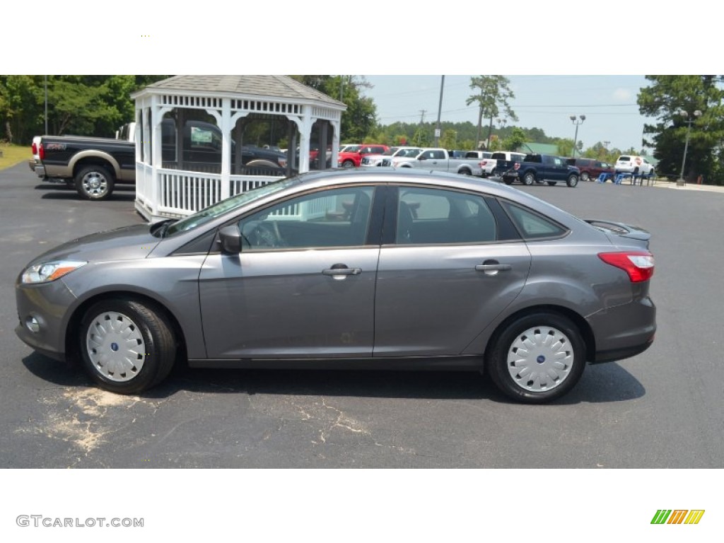 Sterling Grey Metallic 2012 Ford Focus SE SFE Sedan Exterior Photo #67640574