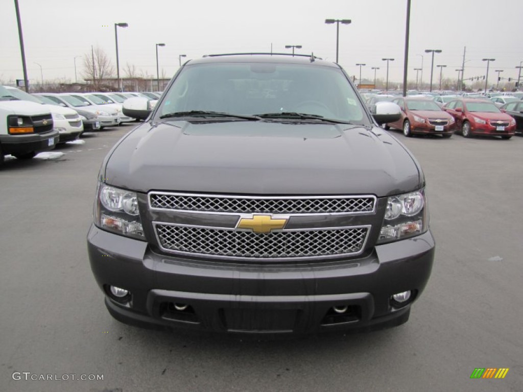 2011 Tahoe LTZ 4x4 - Taupe Gray Metallic / Ebony photo #2