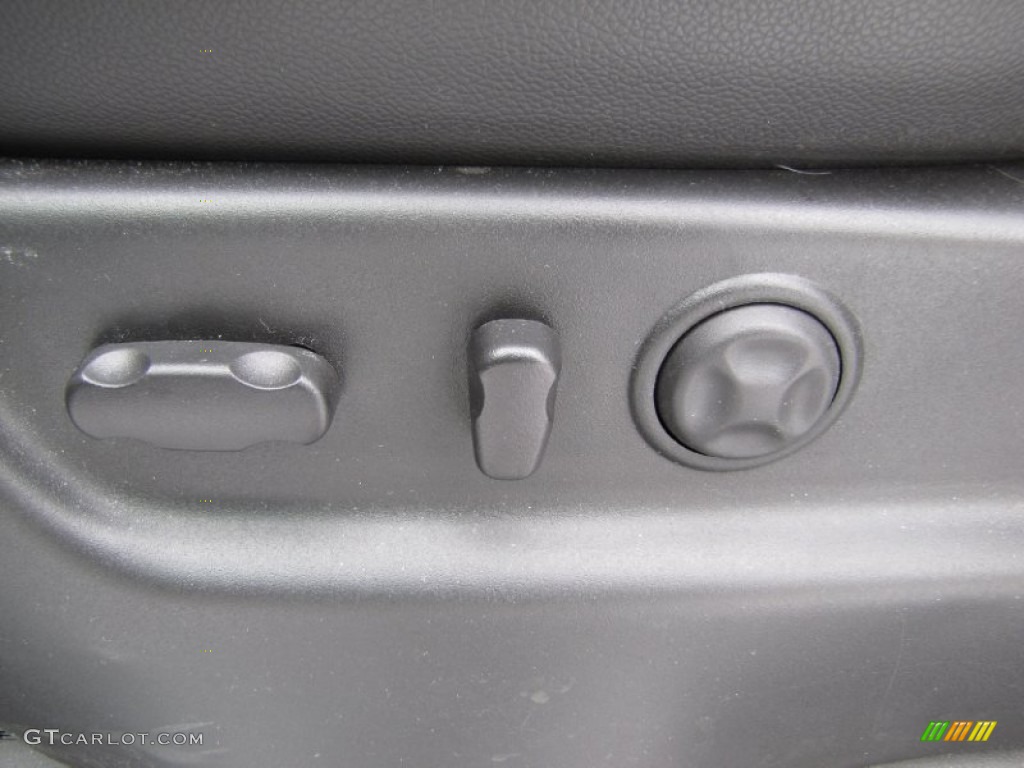 2011 Tahoe LTZ 4x4 - Taupe Gray Metallic / Ebony photo #14