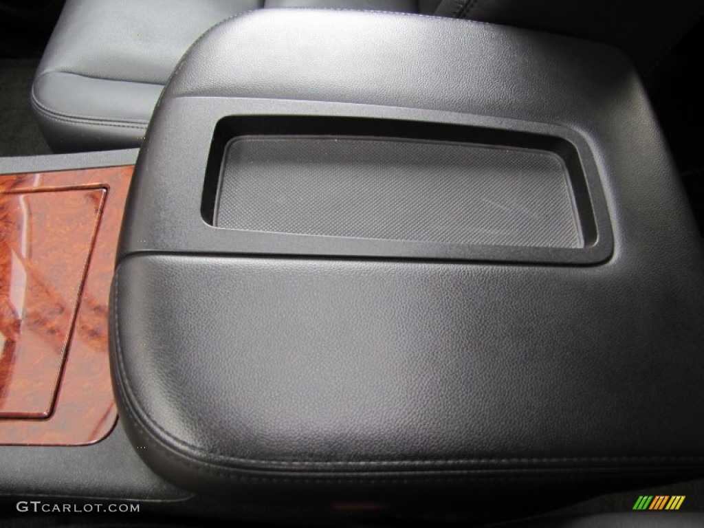 2011 Tahoe LTZ 4x4 - Taupe Gray Metallic / Ebony photo #25