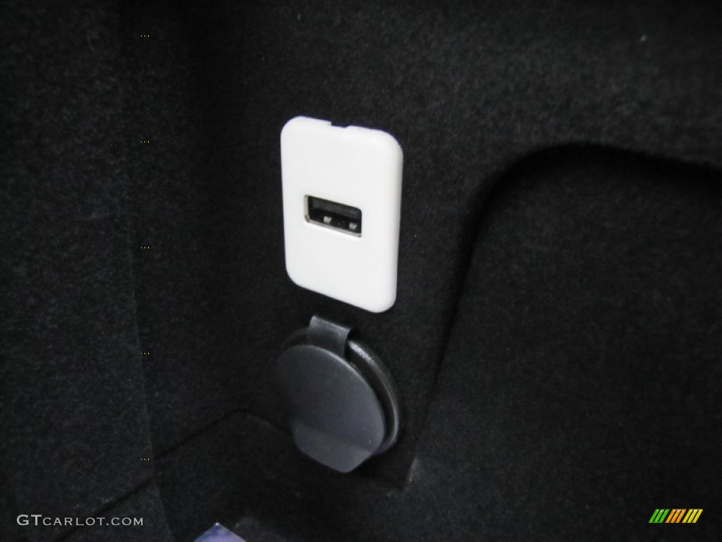 2011 Tahoe LTZ 4x4 - Taupe Gray Metallic / Ebony photo #26