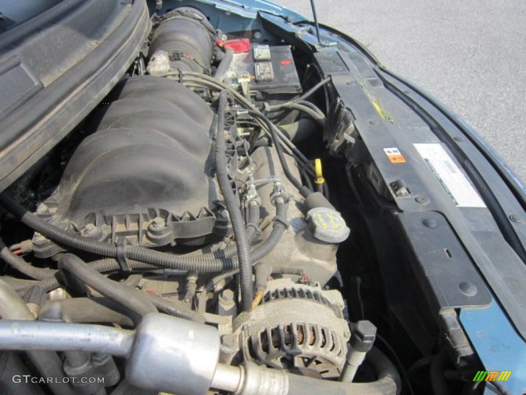 2001 Ford Windstar SEL Engine Photos