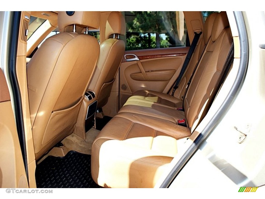 2004 Porsche Cayenne Tiptronic Rear Seat Photo #67645927