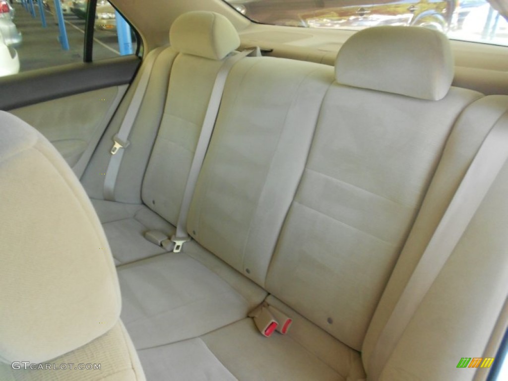 2007 Accord Value Package Sedan - Taffeta White / Ivory photo #16