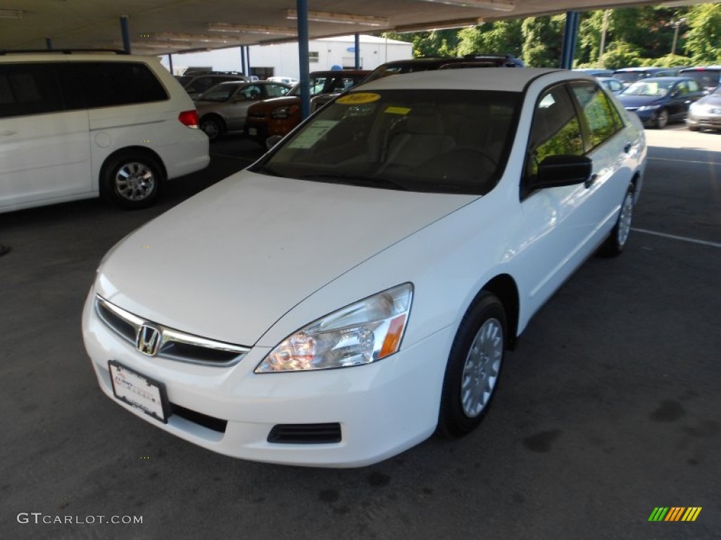 2007 Accord Value Package Sedan - Taffeta White / Ivory photo #24
