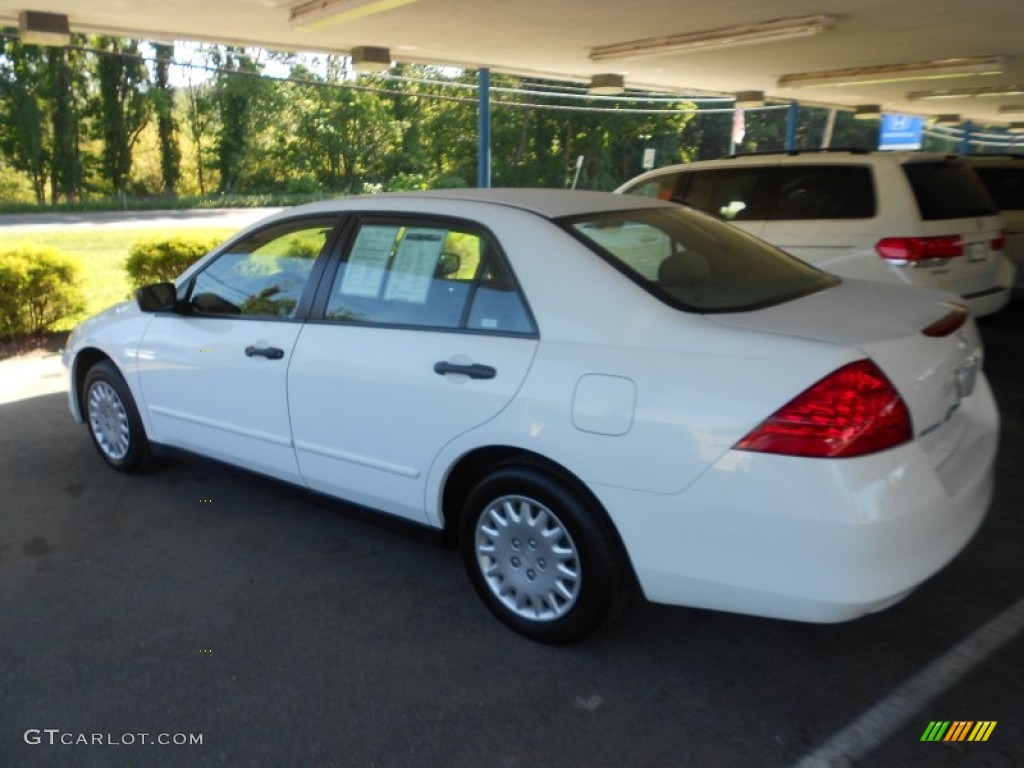 2007 Accord Value Package Sedan - Taffeta White / Ivory photo #25