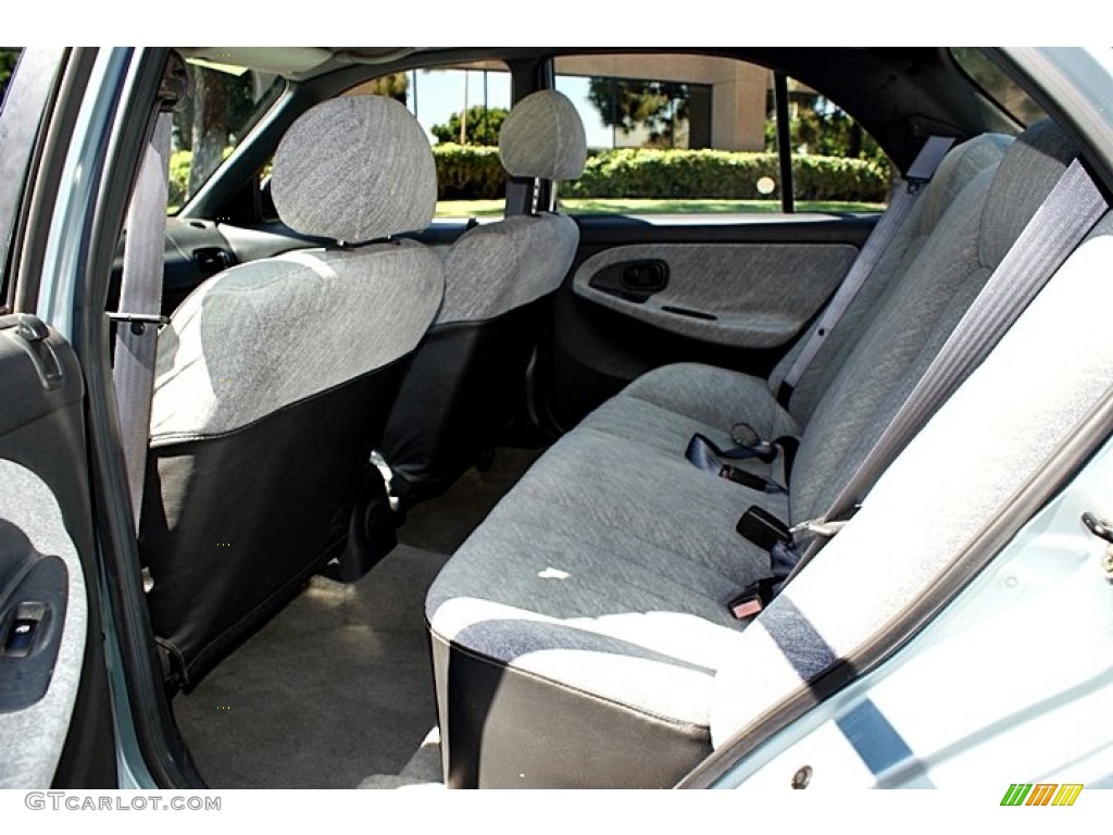 1997 Hyundai Sonata GL Rear Seat Photo #67647025