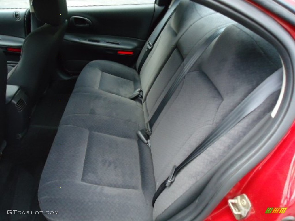 2004 Dodge Intrepid SXT Rear Seat Photos